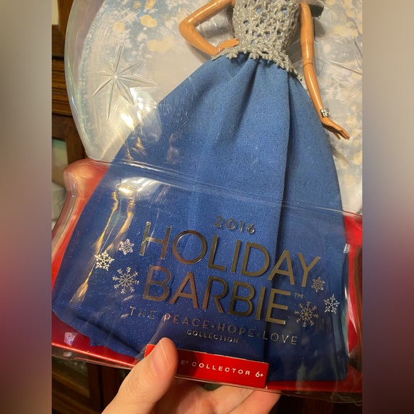 Barbie Holiday 2016 African American/ Model Muse Nrfb - Picture 6 of 9